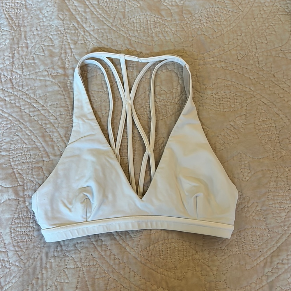 lululemon sports bra- size 2 never worn